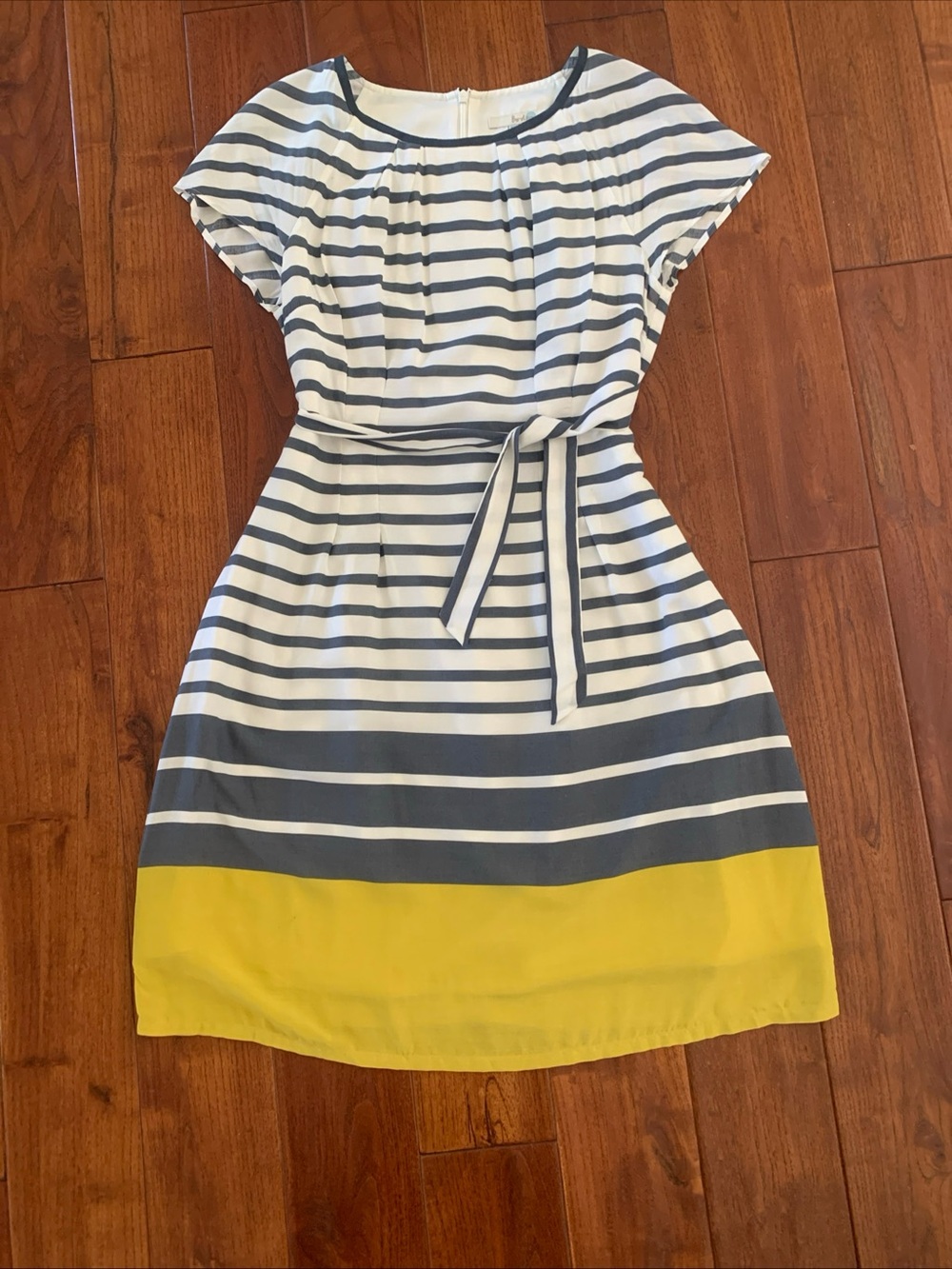 BODEN Dress Sz 10 Easy Day Lines Striped Grey White Yellow Fully Lined Nautical - Picture 9 of 15
